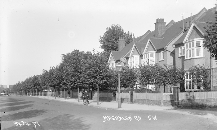 Fig. 11: Magdalen Road, the northern edge of the pre-WWI housing