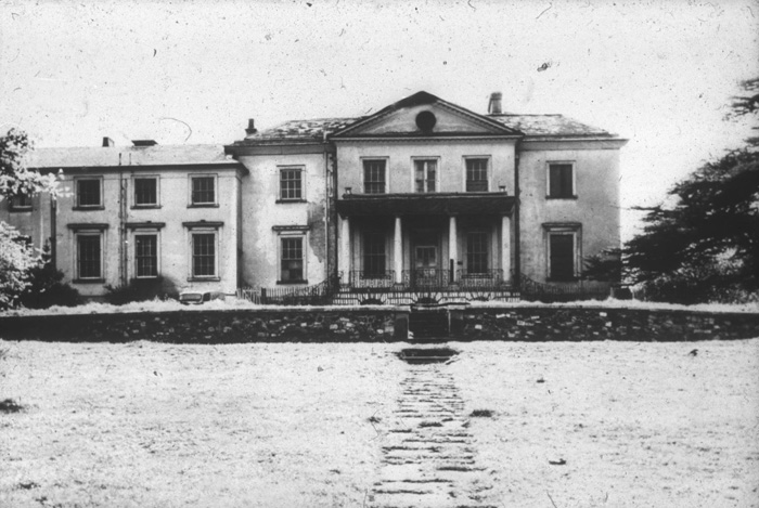 Fig. 10: Mount Clare from the front with its Victorian extension, now removed.
