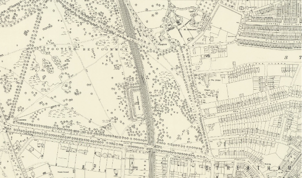 Fig. 4: 1913 OS Map. Terraced housing has begun to replace expansive private gardens. Tooting Bec Lido has been constructed.